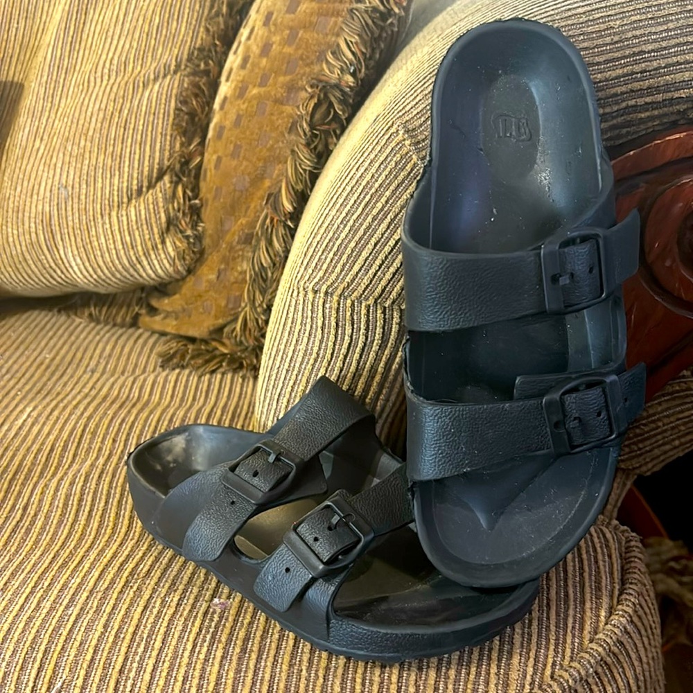 Black Sandals